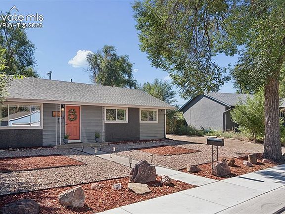 3rd image of 3307 Corbett Ln
