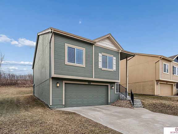 3rd image of 13919 Wood Valley Dr