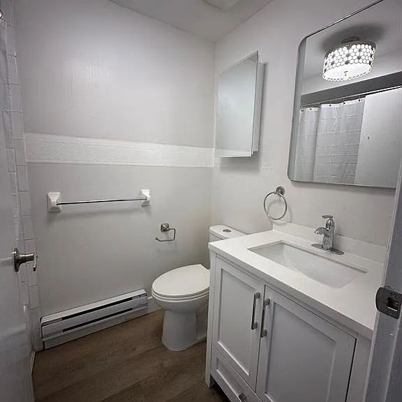 809 Erie St E #1 — Photo 3
