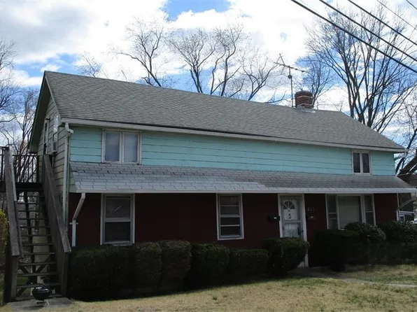 865 Providence St, West Warwick, RI 02893