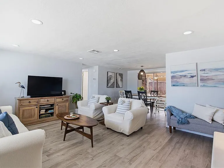 7608 Sue Ellen Dr — Photo 5