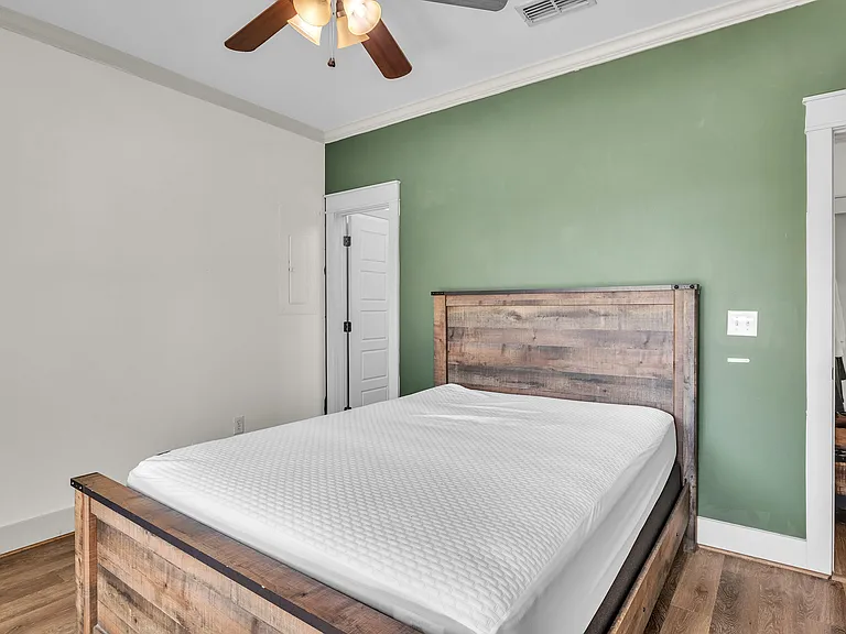 103 Creekside Cv — Photo 15