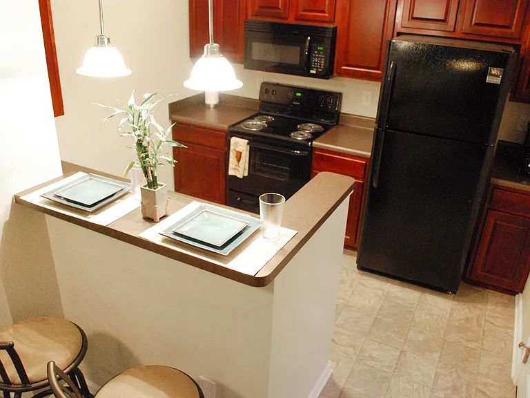 East Bay II Apartments — Photo 19