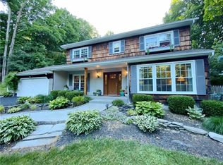 68 Brandy Ln, Wappingers Falls, NY 12590