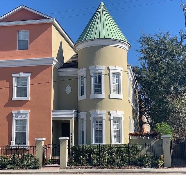 1st image of 2418 Victoria Gardens Ln