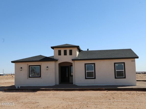 1352 Gobi Desert Dr, Chaparral, NM 88081
