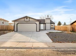 2202 Rooks Ave, Cheyenne, WY 82007