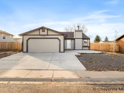 2202 Rooks Ave, Cheyenne, WY, 82007