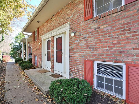 5th image of 1382 Bluff Ave #1