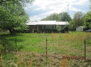 2848 Wayside Rd, Manchester, TN 37355