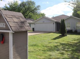 1012 N C St, Rogers, AR 72756