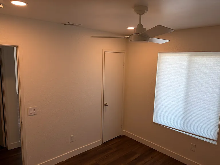 8807 Hebrides Dr — Photo 4