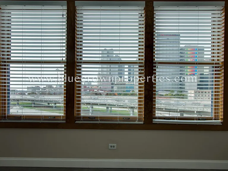 2502 Live Oak St #336 — Photo 7