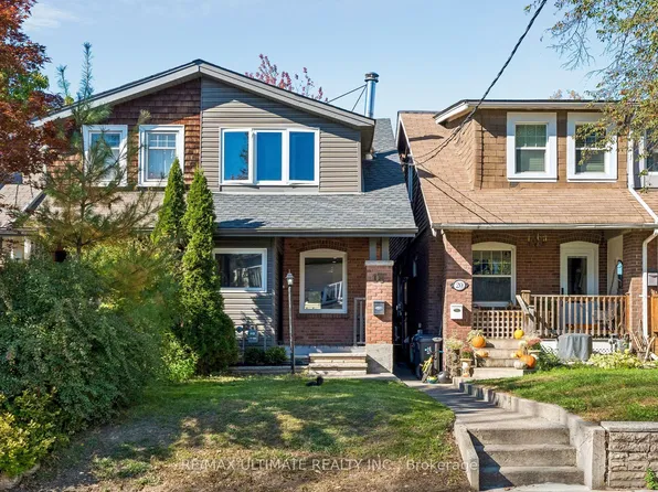18 Rhyl Ave, Toronto, ON M4L 1R7