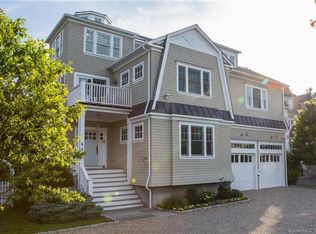 628 Rowland Rd, Fairfield, CT 06824