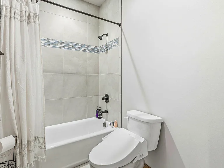 477 Heritage Hills Dr — Photo 33