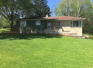 134 Brook Ln, Delavan, WI 53115