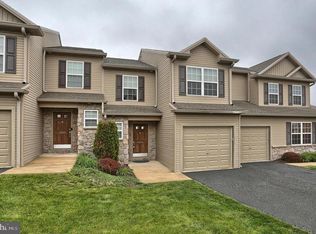 8438 Hamilton St, Hummelstown, PA 17036