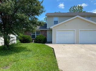5827 E Limoges Dr, Columbia, MO 65202
