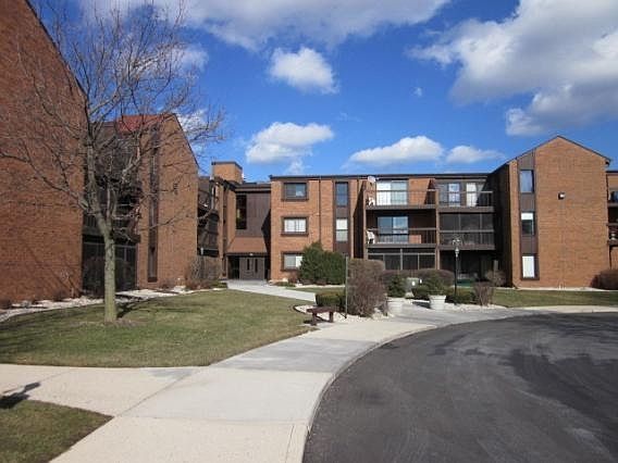 1st image of 6100 W Stonehedge Dr APT 151