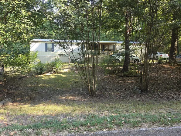 3715 Bird Cv, Hernando, MS 38632