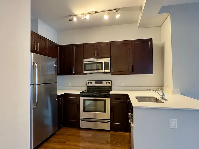 Charming 1 Bedroom/1 Bathroom Apartment Unit in Downtown Baltimore, MD! Unit 416 — Photo 115