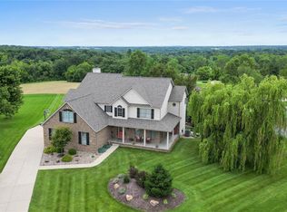 901 High Ridge Dr, Columbia, IL 62236