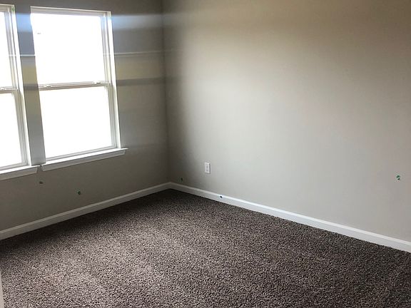 3rd image of 5676 Magnolia De Christophe Dr