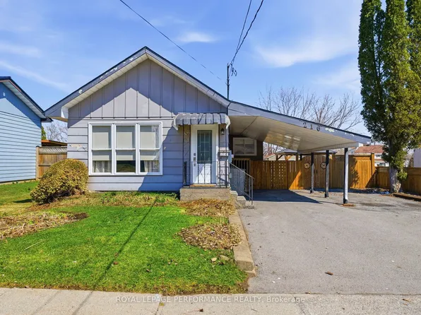 216 Danis Ave, Cornwall, ON K6H 5E7