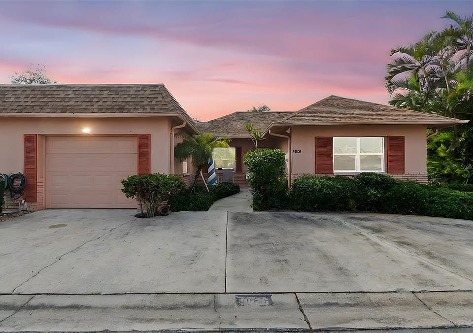 1st image of 9026 GOLDEN HORSESHOE DRIVE