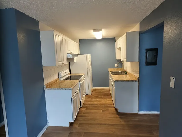 2809 Anthony St #1 — Photo 7