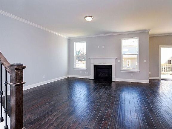 5th image of 1113 Appian Way #493-lot 493