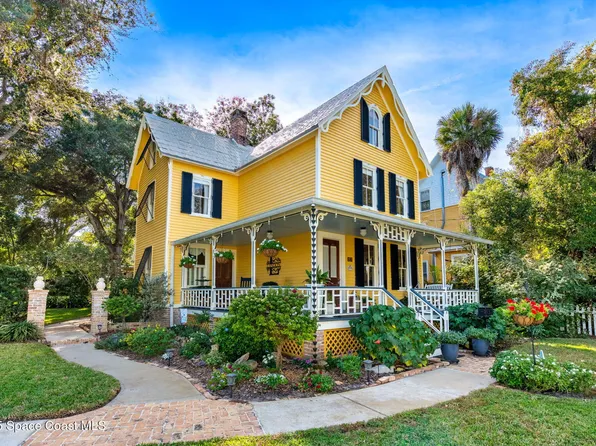 27 Barton Ave, Rockledge, FL 32955
