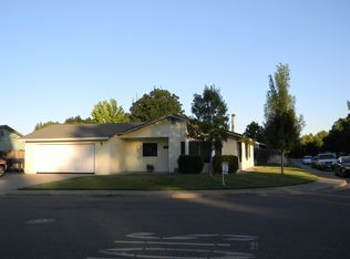 2705 Sandstone Dr, Anderson, CA 96007