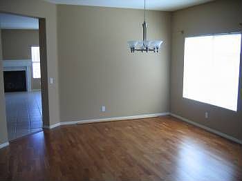 4th image of 43647 Yukon Ct