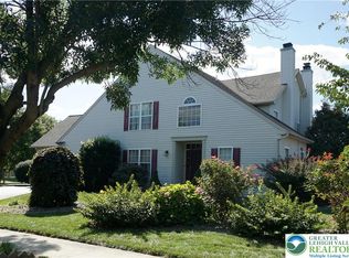 6007 Timberknoll Dr, Macungie, PA 18062