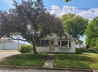 1931 33rd St, Moline, IL 61265