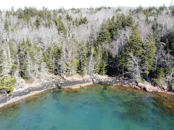 11 Collins Cove Road, Machiasport, ME 04655