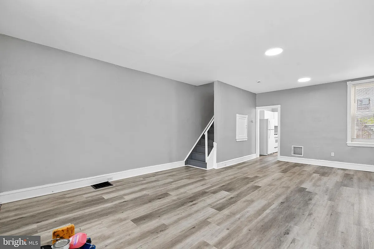 Building Photo - 3902 N Fairhill St