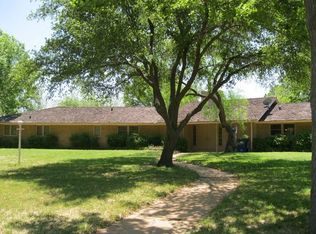 1509 W Elliott St, Breckenridge, TX 76424