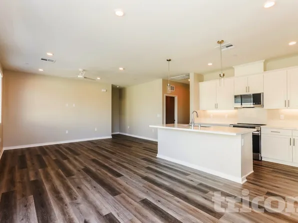 1704 Taylor Ave, Corona, CA 92882