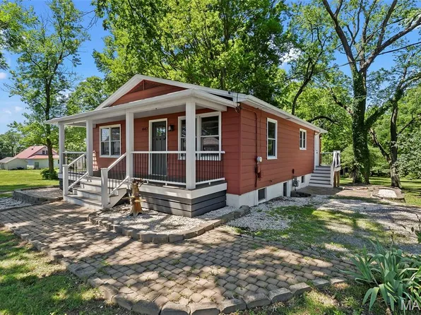 447 Edgewood Dr, Cape Girardeau, MO 63703