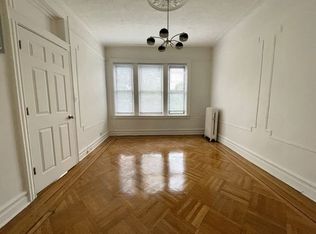119-16 Hillside Ave #3F, Richmond Hill, NY 11418