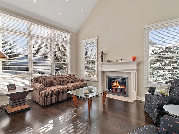 4th image of 1680 Harvard Ct