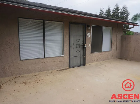 2921 La Costa Street, 2921 La Costa St #4, Bakersfield, CA 93306