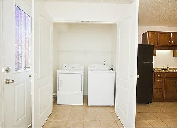 4th image of 2287 McCormick Ln
