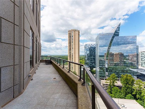 4th image of 3376 Peachtree Rd NE #32A