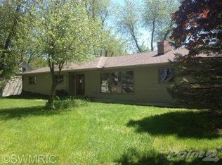 8214 Pokagon Rd, Watervliet, MI 49098