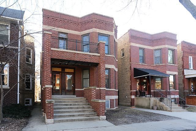 1st image of 3541 N Claremont Ave #1