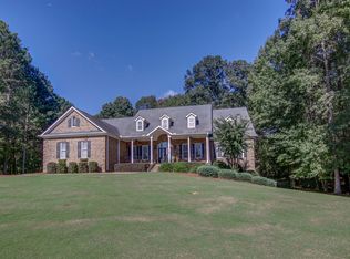 6217 Waters Edge Dr, Covington, GA 30014